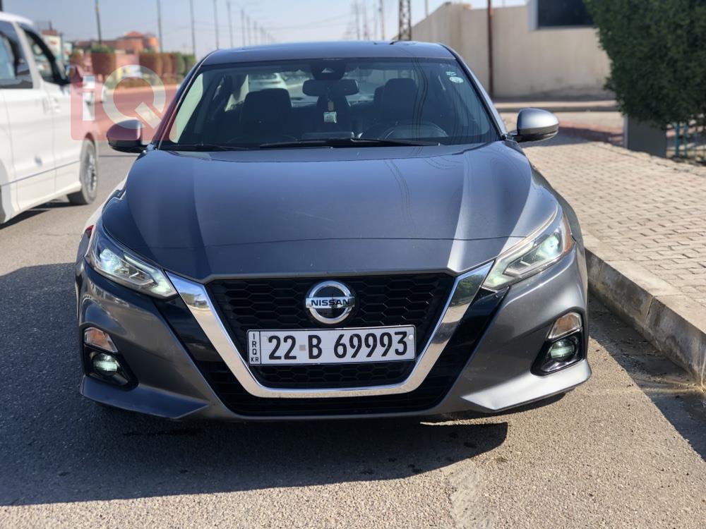نیسان ئەلتیما